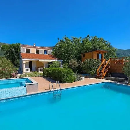 Extraordinary Marija In Kastela Βίλα *