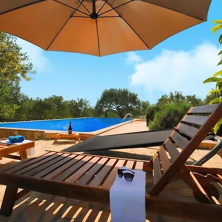 Villa Extraordinary Marija In Kastela Kaštel Novi