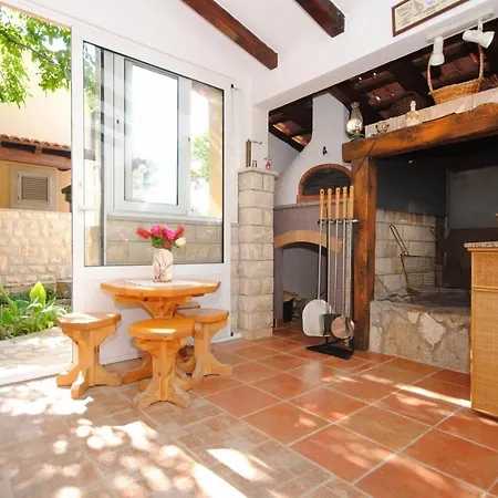 Extraordinary Marija In Kastela * Kaštel Novi