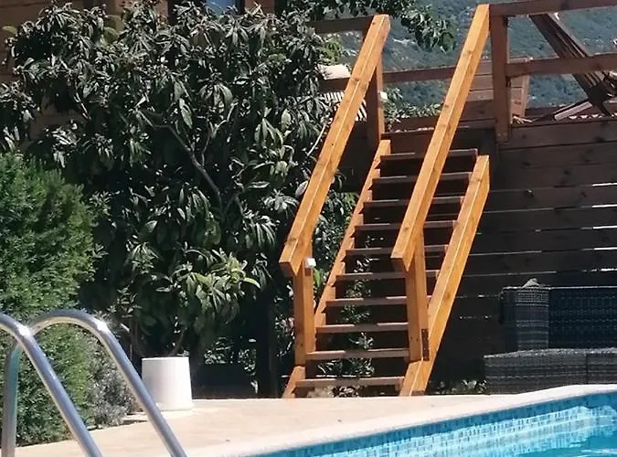 Extraordinary Marija In Kastela Villa *